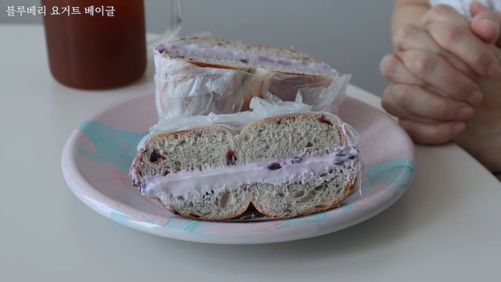 Vlogger Hàn chia sẻ bí quyết giảm 10kg nhờ tự tay làm những chiếc sandwich theo công thức của riêng mình - Ảnh 2.