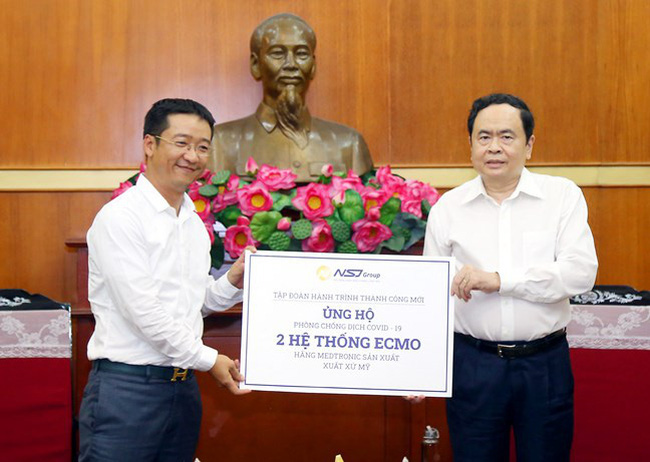 Trên 2.200 tỷ đồng ủng hộ phòng chống dịch COVID-19 - Ảnh 1.