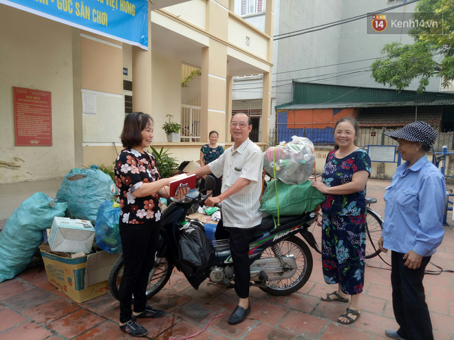 Hà Nội: Đồ phế liệu được tái chế làm khu thư giãn của người lớn, vui chơi miễn phí cho trẻ nhỏ - Ảnh 3.