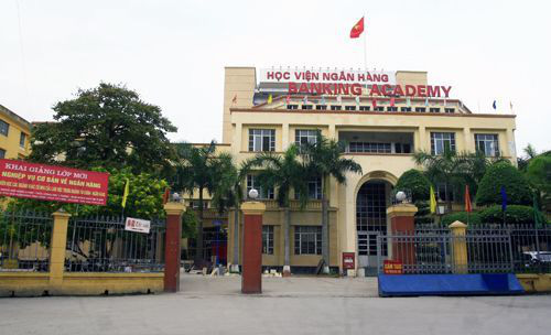 Một số trường đại học vừa công bố điểm sàn 2020 - Ảnh 2.