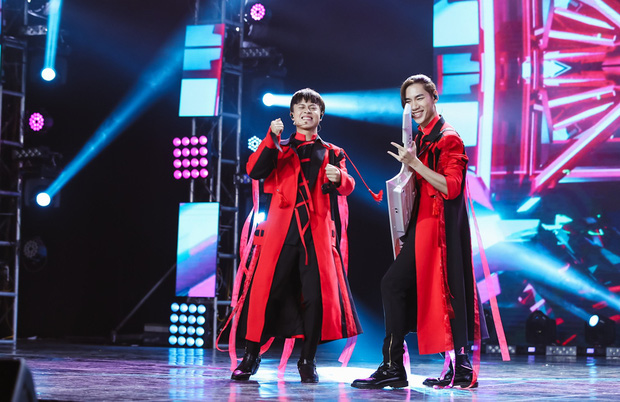 Đăng tâm thư về gà cưng nhưng lại bị antifan vào mỉa mai không ai mời đi đàn đám cưới, K-ICM đáp trả đanh thép: Tiễn! - Ảnh 2. Đăng tâm thư về gà cưng nhưng lại bị antifan vào mỉa mai không ai mời đi đàn đám cưới, K-ICM đáp trả đanh thép: Tiễn! - Ảnh 2.