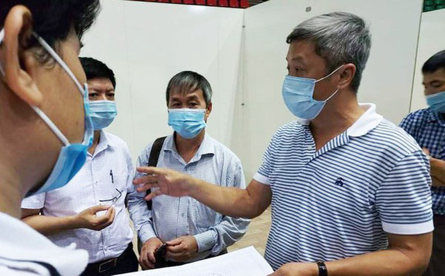 Thứ trưởng Bộ Y tế xin Thủ tướng ở Đ&agrave; Nẵng đến khi hết dịch Covid-19 mới về - Ảnh 1.