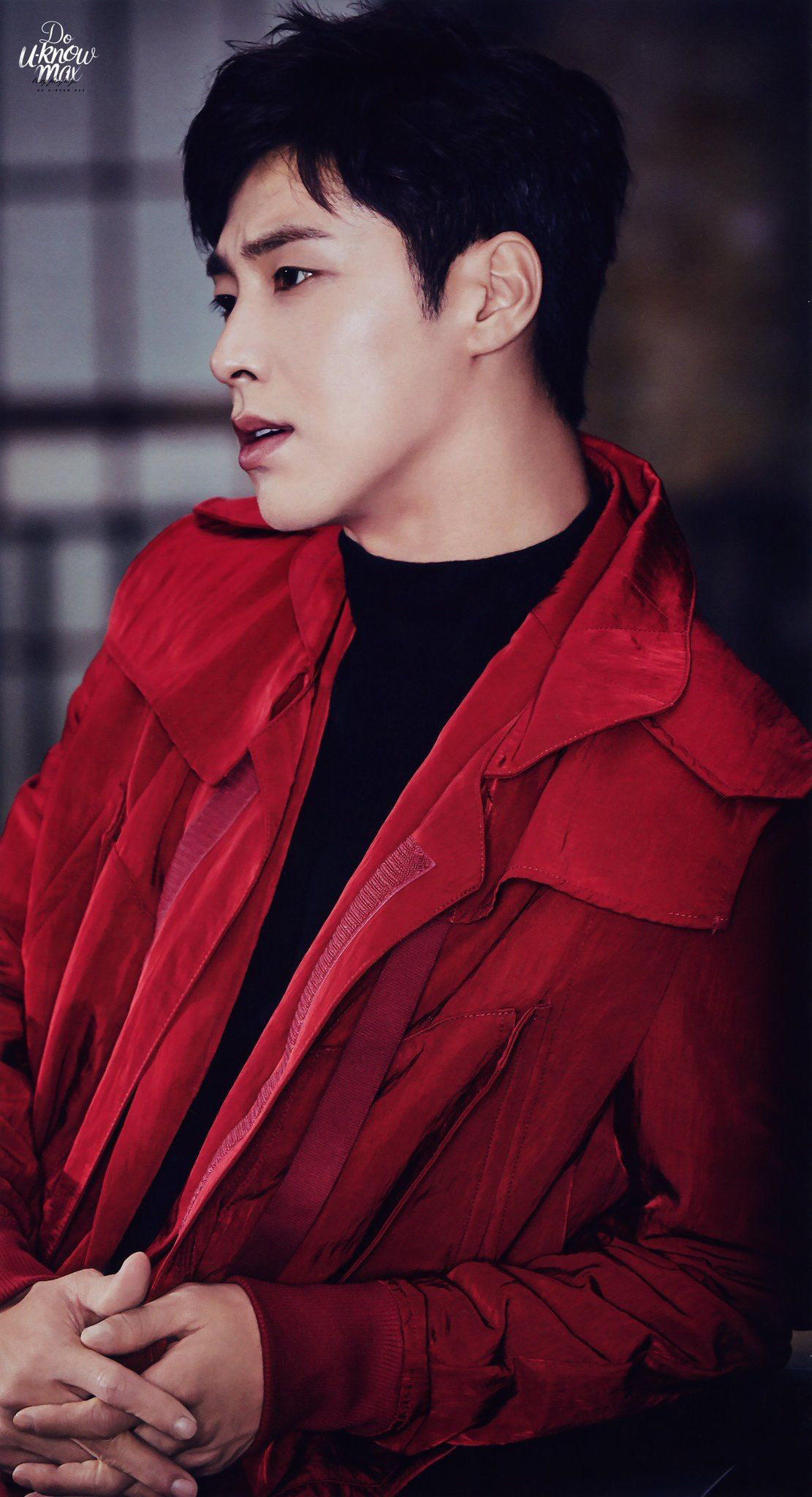 5 vụ việc kinh ho&agrave;ng nhất lịch sử Kpop: Jimin (BTS) bị dọa giết, Yunho su&yacute;t mất mạng, đạo diễn h&agrave;nh hạ d&atilde; man girlgroup - Ảnh 3.