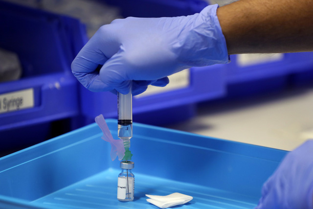 Singapore cho phép thử nghiệm lâm sàng vaccine ngừa COVID-19 trên người - Ảnh 2.
