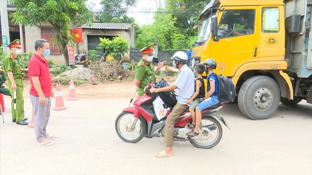 Lịch trình di chuyển của bệnh nhân thứ 6 trong cùng gia đình mắc COVID-19 ở Bắc Giang - Ảnh 2.