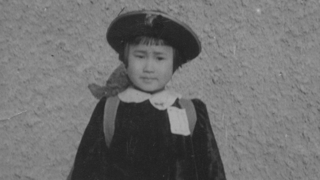 1.000 con hạc giấy và điều ước nhỏ mãi không thành hiện thực của bé gái 12 tuổi mắc bệnh bom nguyên tử Hiroshima đã làm thay đổi cả thế giới - Ảnh 1.