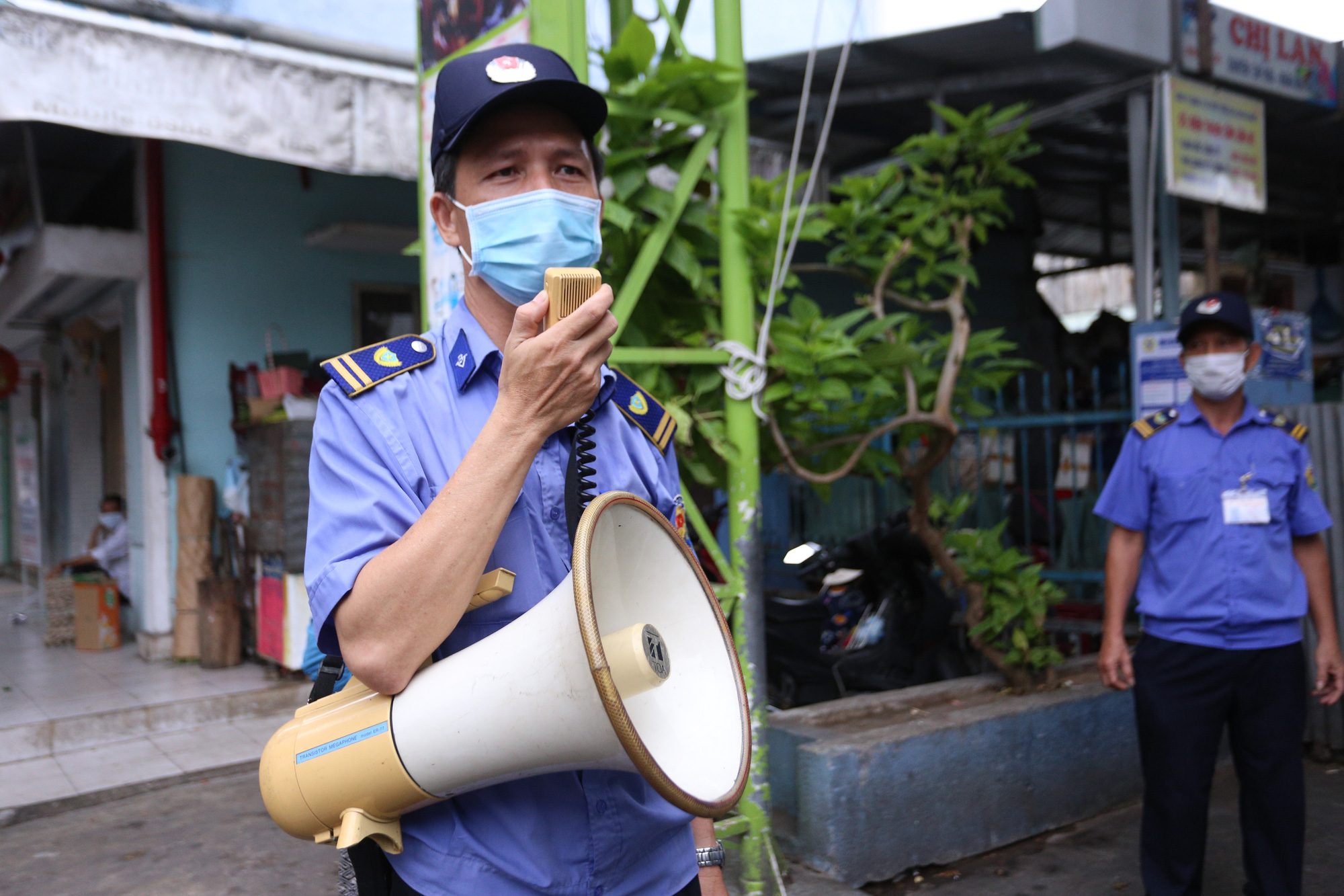 Da Nang urgently verified the circulation of 13 products related to the Pate Minh Chay manufacturing company - Photo 2.