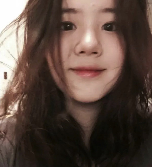 Những hình ảnh hiếm hoi của con gái Go Hyun Jung Á hậu Hàn làm dâu