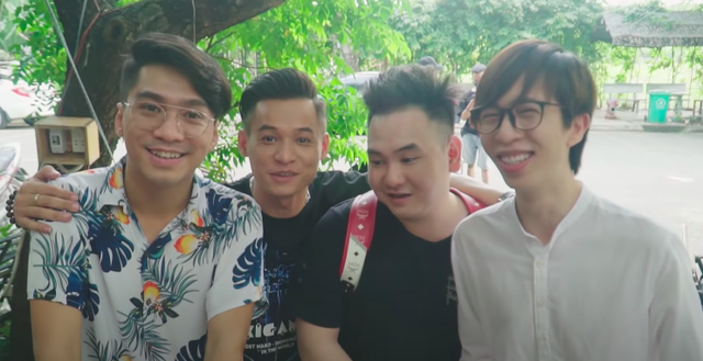 Pewpew tâm sự: Độ Mixi trên stream nói cười thế thôi nhưng là người mang trong mình rất nhiều nỗi khổ - Ảnh 2. Pewpew tâm sự: Độ Mixi trên stream nói cười thế thôi nhưng là người mang trong mình rất nhiều nỗi khổ - Ảnh 2.