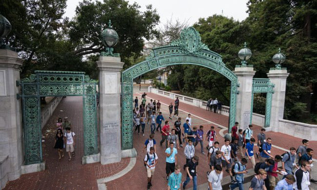 Hệ thống Đại học California đã nhận ít nhất 64 sinh viên “được lo lót trong 7 năm qua - Ảnh 1.