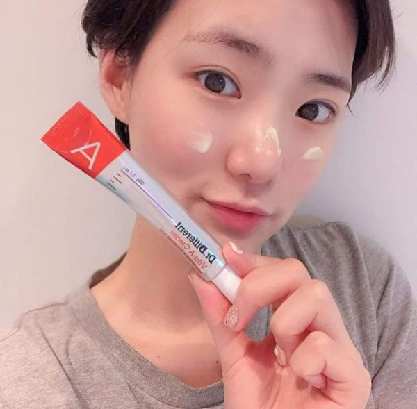 Da sạm hay thâm nám đến mấy cũng căng mịn, chỉ cần bạn chọn đúng 3 dòng retinol kiêm dưỡng ẩm vi diệu này - Ảnh 3.