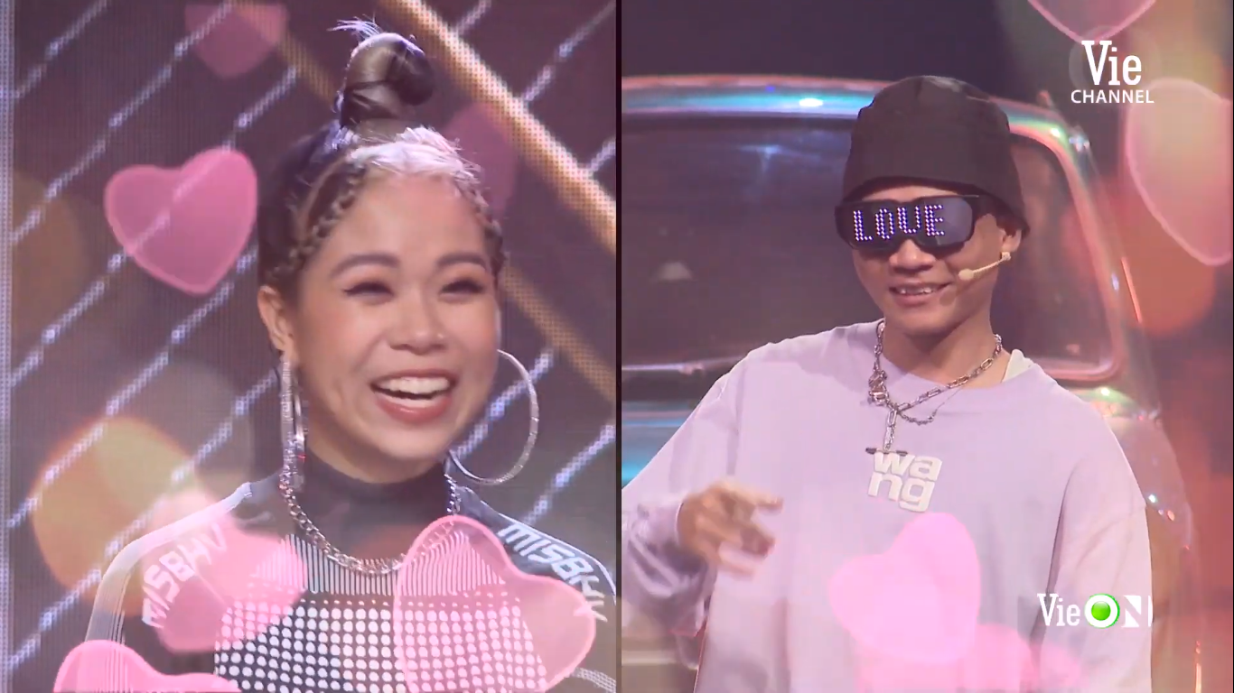 Đeo cặp kính quá độc, Wowy được Trấn Thành đặt biệt danh mới là... tòa soạn: Sơ hở cái là lên trang bìa liền - Ảnh 3. Đeo cặp kính quá độc, Wowy được Trấn Thành đặt biệt danh mới là... tòa soạn: Sơ hở cái là lên trang bìa liền - Ảnh 3.