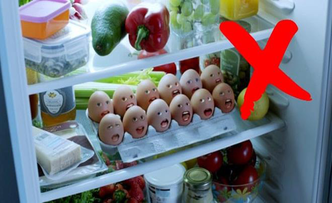 Trứng rất bổ nhưng chúng lại dễ bị hỏng chỉ vì một thói quen mà nhiều người thường làm trước khi cất vào tủ lạnh bảo quản - Ảnh 4.