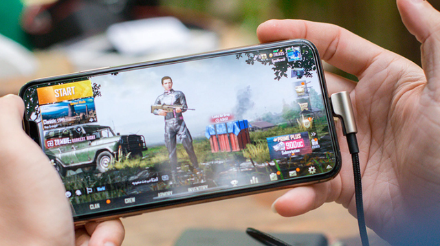 Streamer Li&ecirc;n Qu&acirc;n Mobile đua nhau l&agrave;m Thầy Gi&aacute;o, cộng đồng hoang mang v&igrave; tr&igrave;nh độ thật sự - Ảnh 1.