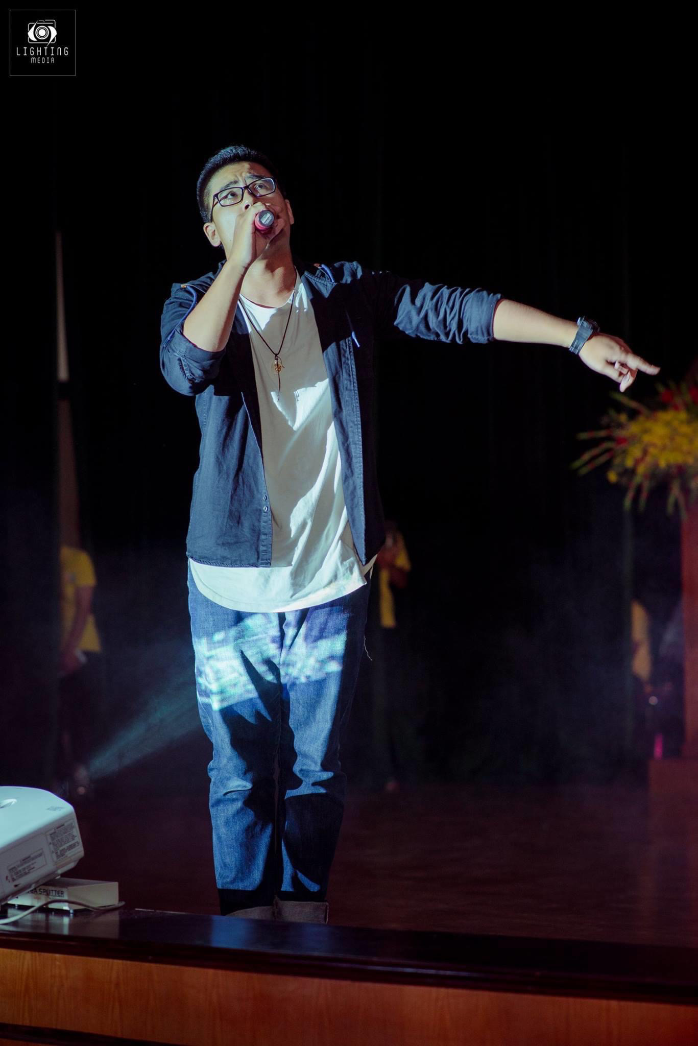 GDucky thi ấn tượng tại Rap Việt khi l&agrave;m sống lại hit Đ&ocirc;i Mắt, thế nhưng lại bị loại ngay từ v&ograve;ng gửi xe của BeckStage Battle Rap - Ảnh 10.