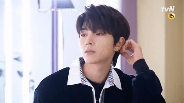 Cha Eun Woo cạn lời khi nhìn thấy mặt mộc của Moon Ga Young ở hậu trường True Beauty - Ảnh 8. Cha Eun Woo cạn lời khi nhìn thấy mặt mộc của Moon Ga Young ở hậu trường True Beauty - Ảnh 8.