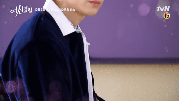 Cha Eun Woo cạn lời khi nhìn thấy mặt mộc của Moon Ga Young ở hậu trường True Beauty - Ảnh 4. Cha Eun Woo cạn lời khi nhìn thấy mặt mộc của Moon Ga Young ở hậu trường True Beauty - Ảnh 4.