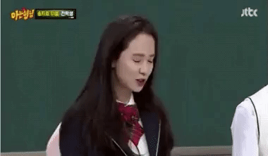 Song Ji Hyo bị cắm sừng, Gong Yoo xấu hổ vì gọi bạn gái cũ lúc say và loạt chuyện tình buồn của sao Hàn lần đầu được hé lộ - Ảnh 4.