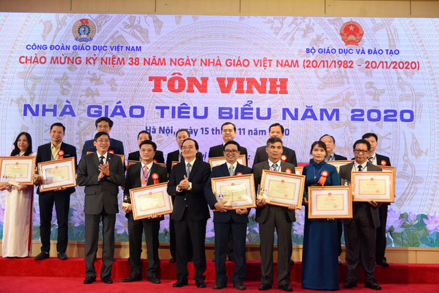 Tôn vinh 183 nhà giáo tiêu biểu năm 2020 - Ảnh 7.