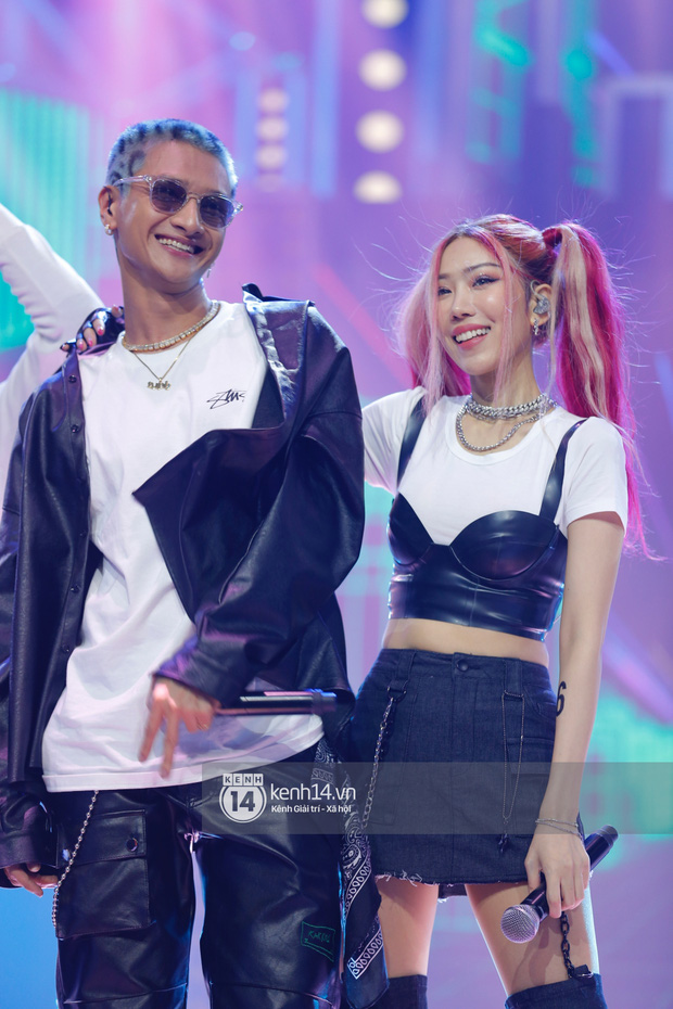 Trước nụ hôn đáng nhớ tại Gala Rap Việt, 16 Typh được hội anh em cây khế đẩy thuyền tích cực cùng Min thế này đây! - Ảnh 7.