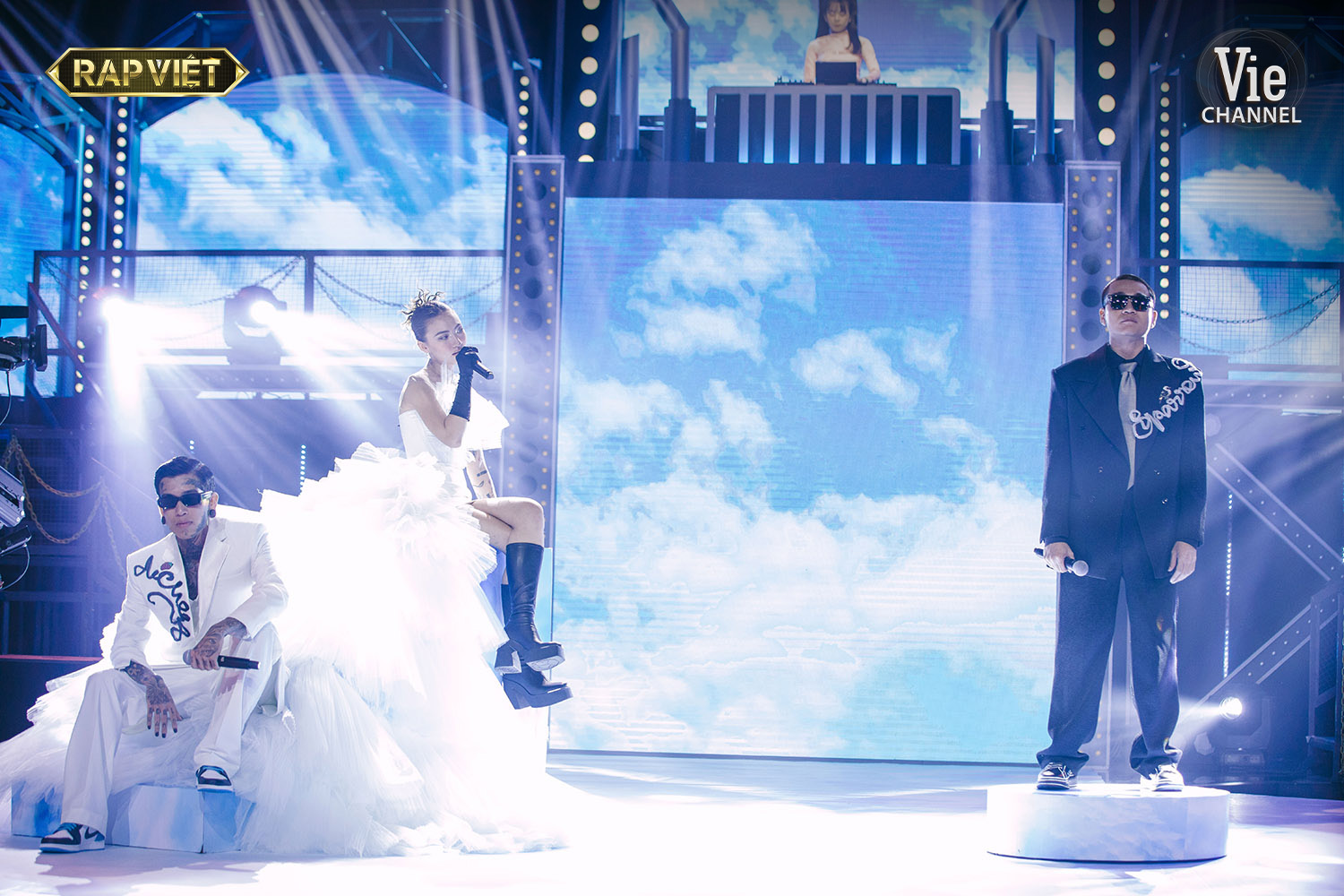 Giữa t&acirc;m b&atilde;o rap diss của Rhymastic v&agrave; Torai9, Dế Choắt v&agrave; Wowy nắm tay nhau &acirc;m thầm vươn l&ecirc;n #1 HOT14! - Ảnh 5.