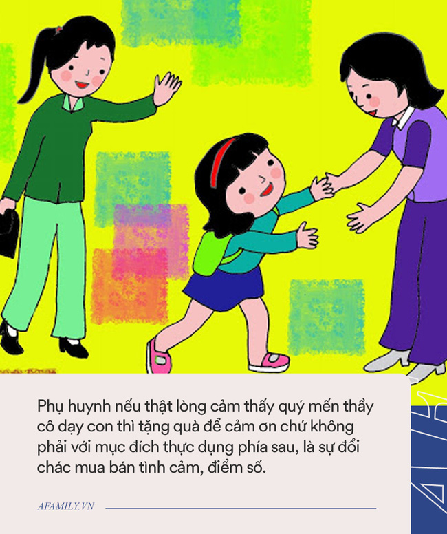 Bà mẹ đưa quà đắt tiền cho con tặng cô giáo, ai ngờ cô dúi lại một gói bánh, vừa mở ra mẹ phải thốt lên: Cô quá thông minh! - Ảnh 2.