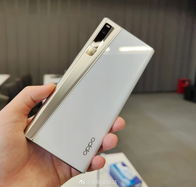 OPPO ra mắt X 2021: Smartphone với màn hình có thể cuộn lại đầu tiên trên thế giới - Ảnh 8.