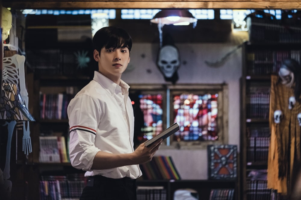 Cha Eun Woo tiết lộ lý do hốt vai True Beauty: Mấy anh em ASTRO kháo nhau nam chính webtoon giống tui lắm! - Ảnh 2. Cha Eun Woo tiết lộ lý do hốt vai True Beauty: Mấy anh em ASTRO kháo nhau nam chính webtoon giống tui lắm! - Ảnh 2.