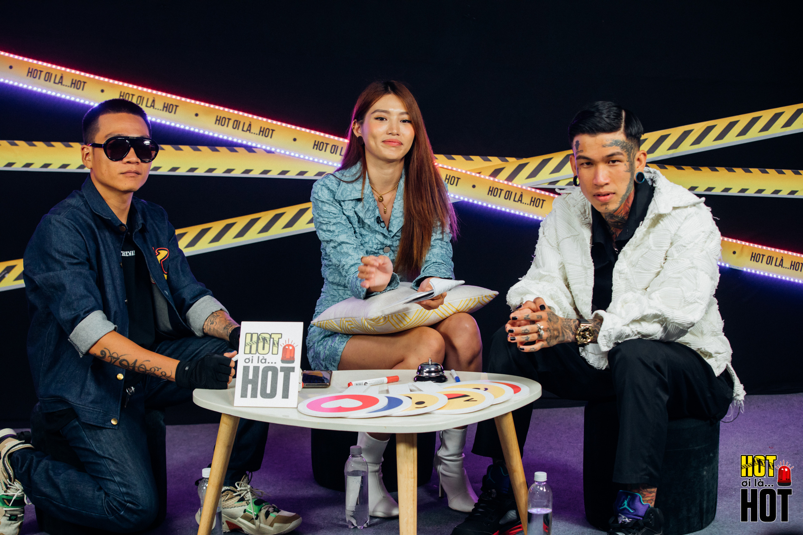 Dế Choắt hé lộ hình xăm đôi với Wowy, bật mí câu nói của Trấn Thành giúp có thêm động lực thi Rap Việt - Ảnh 1. Dế Choắt hé lộ hình xăm đôi với Wowy, bật mí câu nói của Trấn Thành giúp có thêm động lực thi Rap Việt - Ảnh 1.