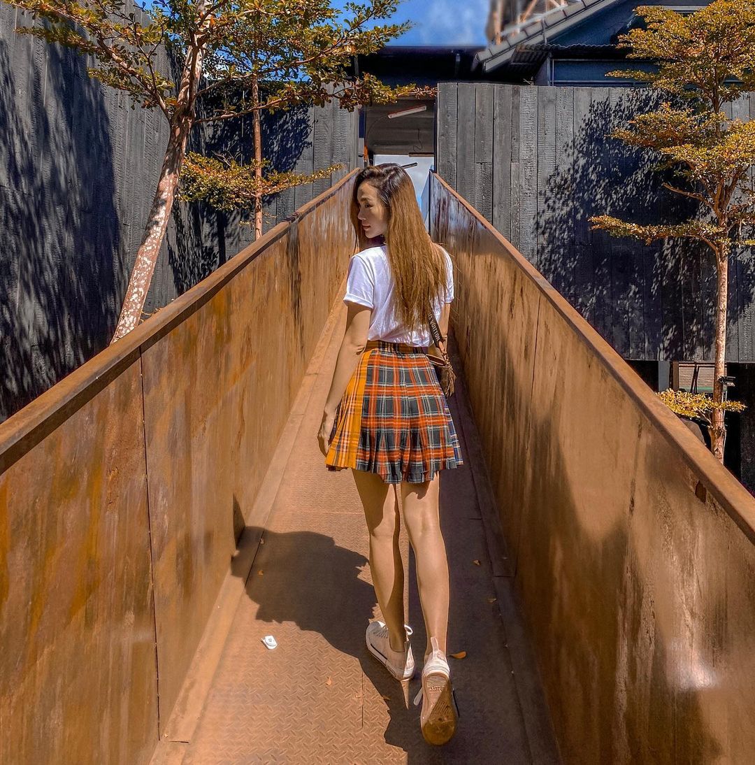 Instagram look của sao Việt tuần qua: Chi Pu - Châu Bùi diện bikini rất “chiến”, Lan Ngọc - Tiểu Vy đọ sắc với váy đen - Ảnh 8. Instagram look của sao Việt tuần qua: Chi Pu - Châu Bùi diện bikini rất “chiến”, Lan Ngọc - Tiểu Vy đọ sắc với váy đen - Ảnh 8.