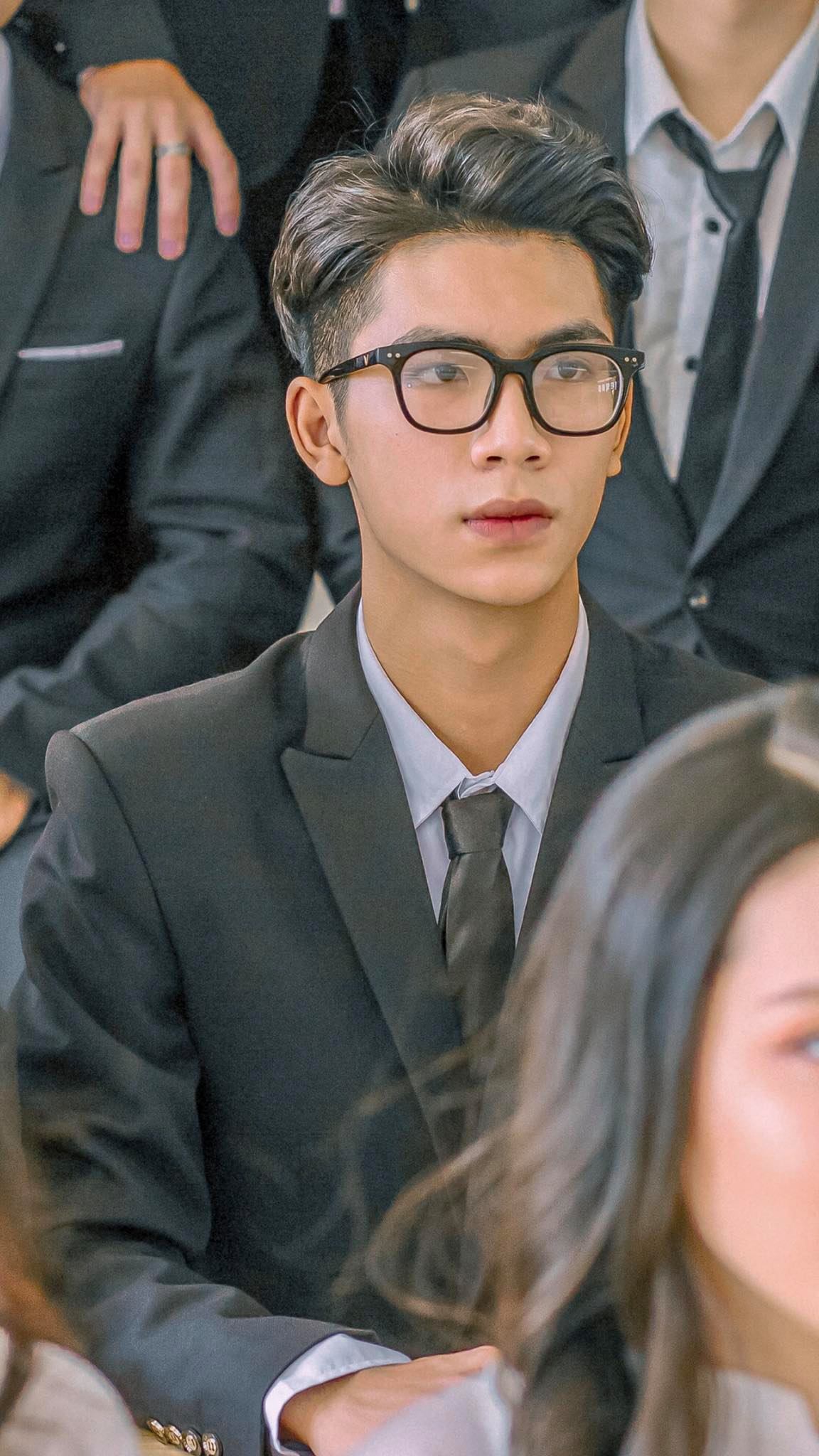 Ảnh kỷ yếu trai đẹp cao 1m8 - Ảnh 1.