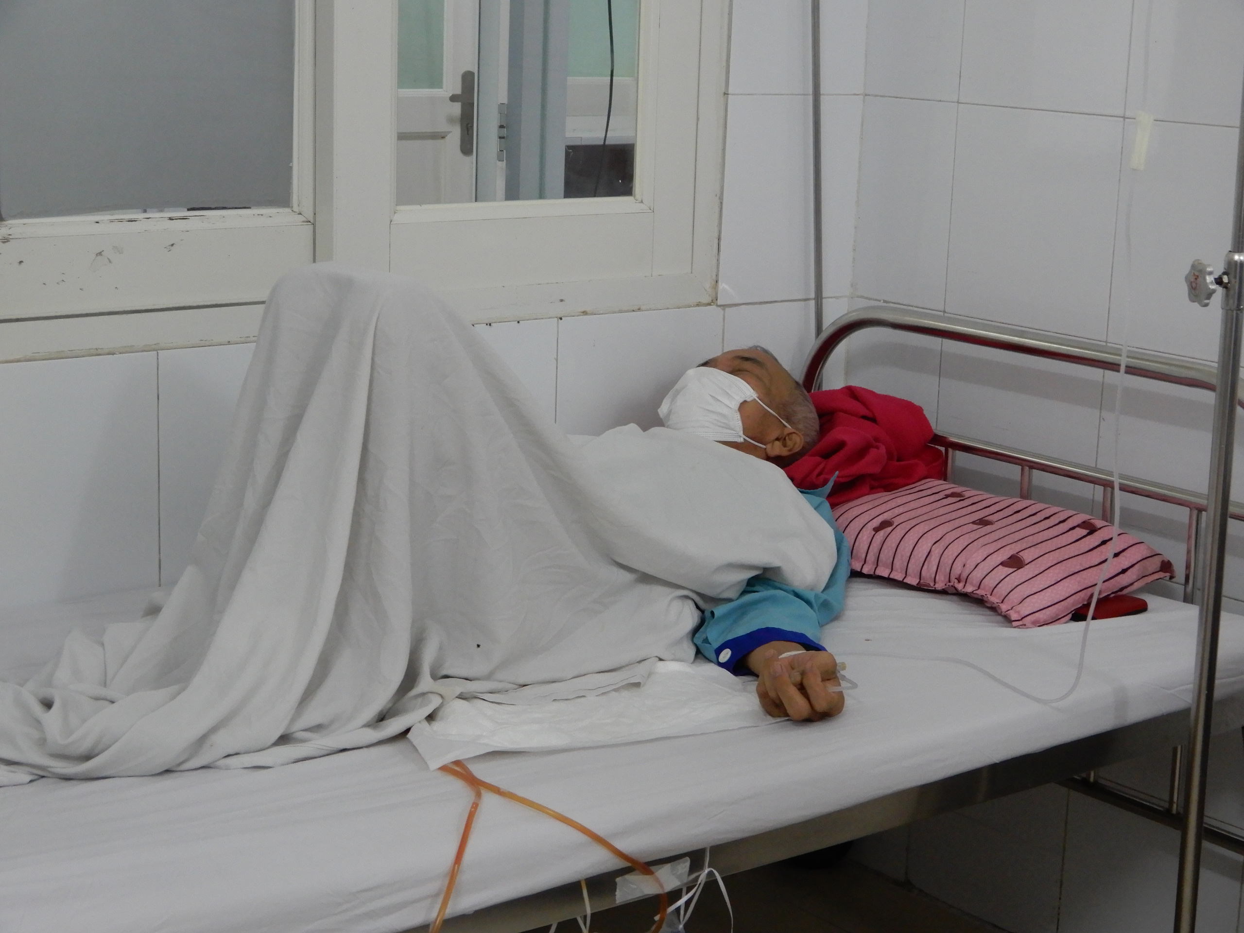 Đà Nẵng: Số ca mắc bệnh do vi khuẩn ăn thịt người Whitmore tăng mạnh, 2 bệnh nhân tử vong - Ảnh 2. Đà Nẵng: Số ca mắc bệnh do vi khuẩn ăn thịt người Whitmore tăng mạnh, 2 bệnh nhân tử vong - Ảnh 2.