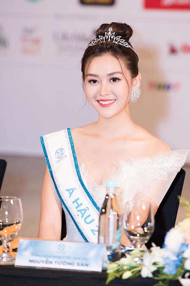 HOT: Tuong San confirmed her marriage at the age of 20 in the next few days, she is the first married beauty in the history of Miss Miss Vietnam - Photo 2.