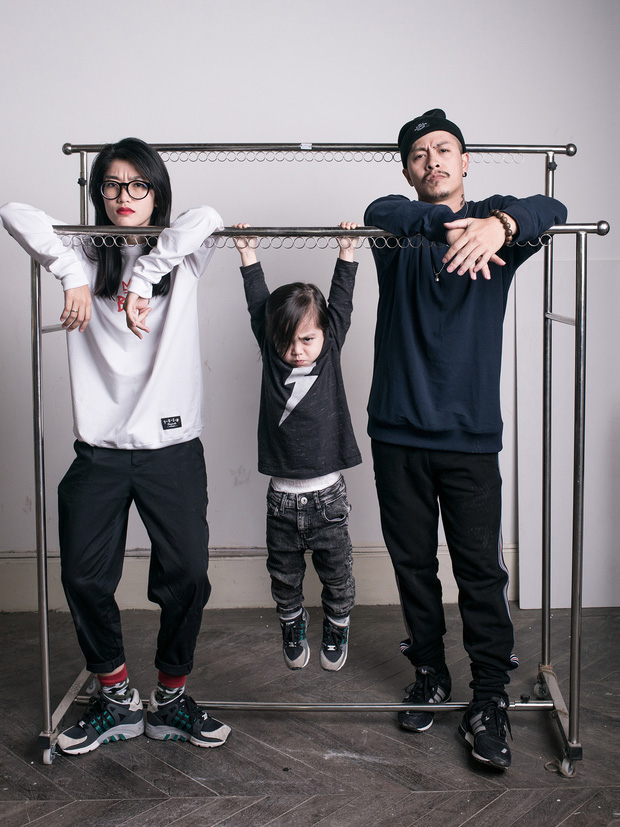 Rapper nhí 7 tuổi từng kết hợp với Suboi tung hẳn một E.P xịn mịn, chất hip-hop từ bé cũng rất gì và này nọ! - Ảnh 1. Rapper nhí 7 tuổi từng kết hợp với Suboi tung hẳn một E.P xịn mịn, chất hip-hop từ bé cũng rất gì và này nọ! - Ảnh 1.