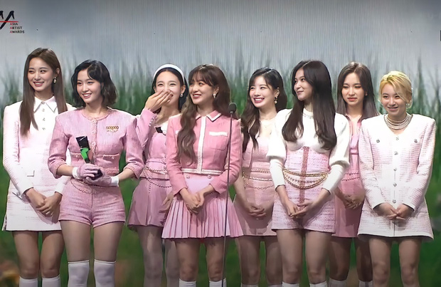 Internet users call AAA 2020 the farce of the year, BLACKPINK, the lack of BTS of an important Daesang in DOUBLE hands is too bad! Photo 10. Internet users call AAA 2020 the farce of the year, BLACKPINK, the lack of BTS of an important Daesang in DOUBLE hands is too bad! Photo 10.