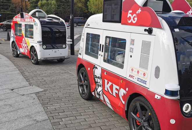 KFC dùng ô tô tự lái để giao gà rán ở Trung Quốc - Ảnh 2.