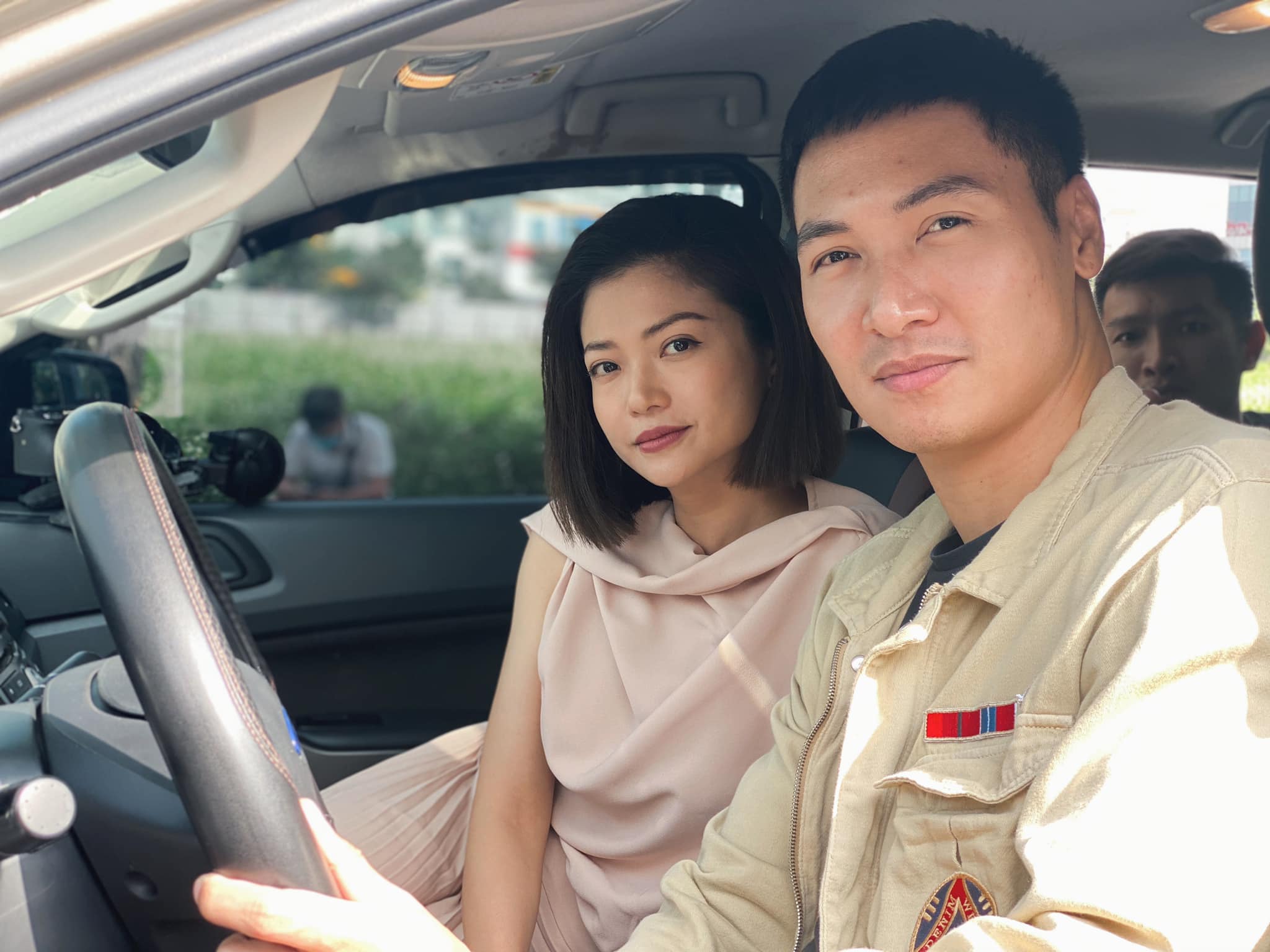 Bị ch&ecirc; dừ hơn Mạnh Trường ở Hồ Sơ C&aacute; Sấu, Kiều Anh đ&aacute;p thẳng: C&oacute; vấn đề g&igrave; đ&acirc;u, bạn trai t&ocirc;i c&ograve;n &iacute;t tuổi hơn nữa k&igrave;a! - Ảnh 2.