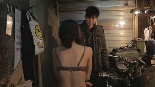 Kim Ki Duk: Quái kiệt tai tiếng của điện ảnh Hàn, chủ nhân loạt tác phẩm phản đề cuộc sống chấn động thế giới - Ảnh 6.