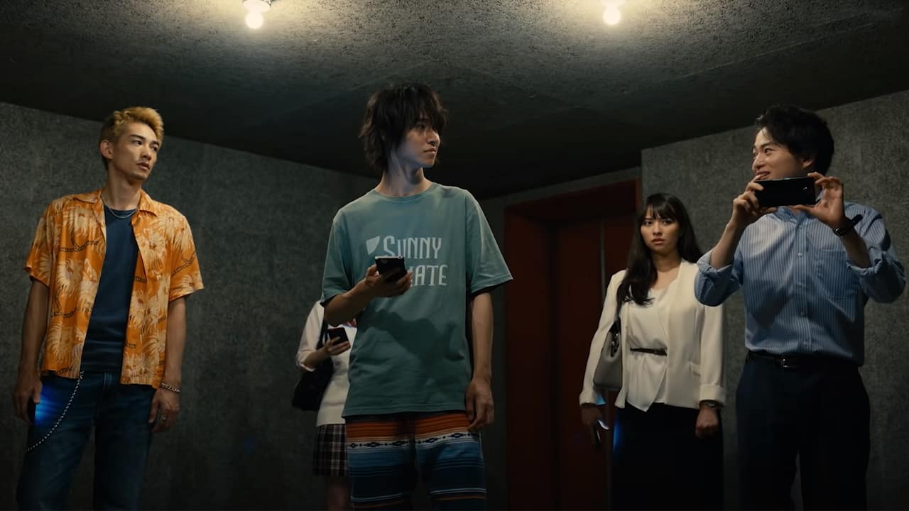 Cuộc đua sinh tử sốt nhất 2020 Alice In Borderland: M&aacute;u me v&agrave; gay cấn, lời cảnh tỉnh cực gắt cho hội s&acirc;u lười l&agrave; đ&acirc;y! - Ảnh 6.