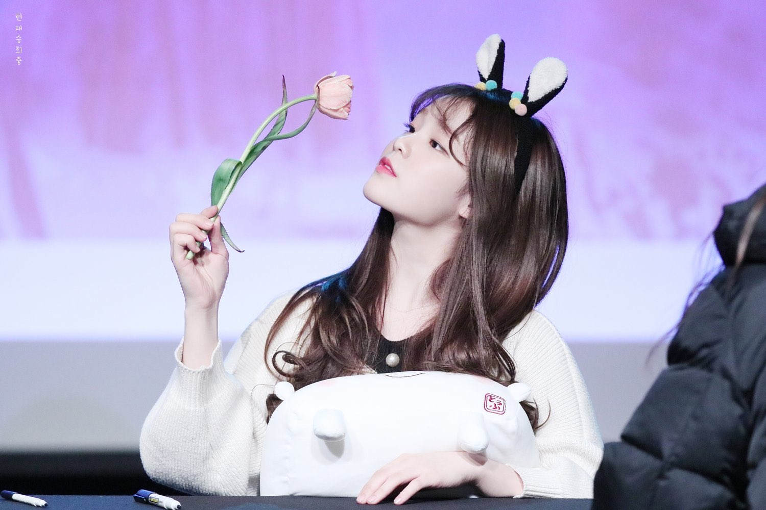 Loạt ảnh fansite chụp thôi mà thành huyền thoại: Rosé (BLACKPINK) - Hani như tiên tử, nữ idol vô danh nổi như cồn sau 1 đêm - Ảnh 19. Loạt ảnh fansite chụp thôi mà thành huyền thoại: Rosé (BLACKPINK) - Hani như tiên tử, nữ idol vô danh nổi như cồn sau 1 đêm - Ảnh 19.