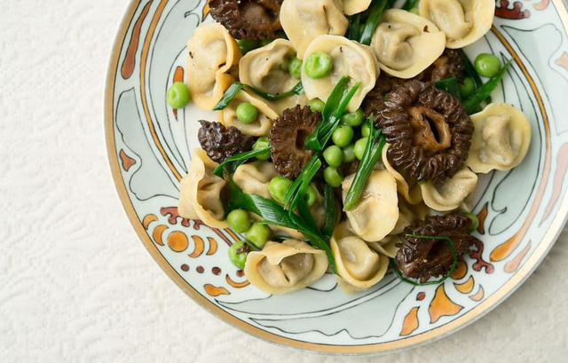 Loài nấm lạ nhìn như tổ ong có giá lên tới 11 triệu VNĐ/kg khiến giới đầu bếp Pháp mê đắm: Hương vị tuyệt hảo, nhưng lợi ích sức khỏe mới đáng chú ý - Ảnh 3.
