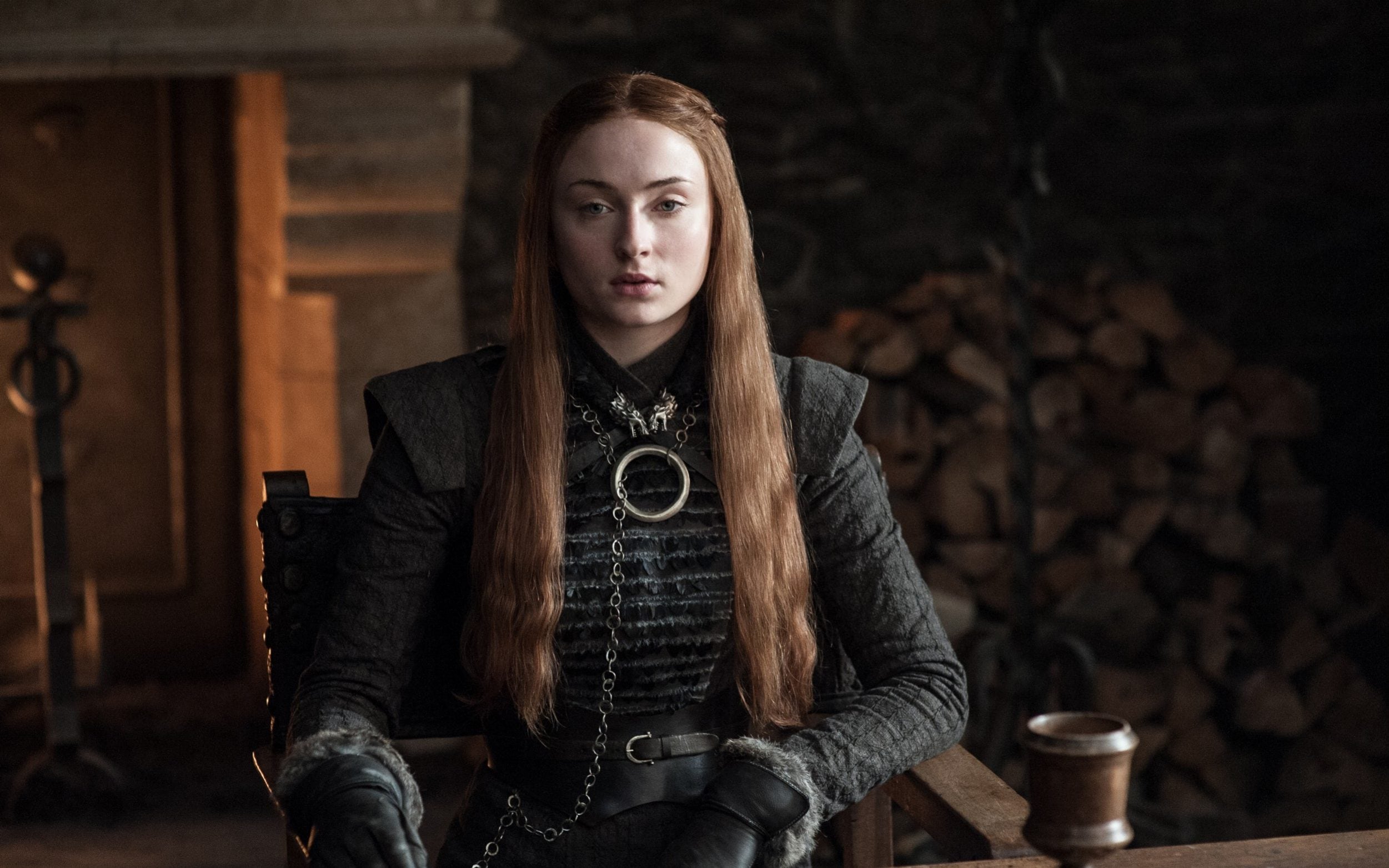 6 diễn viên khổ sở vì Game Of Thrones: Có người trầm cảm, xót xa đỉnh điểm là Mẹ Rồng mổ não 2 lần suýt chết khi đóng phim - Ảnh 8.