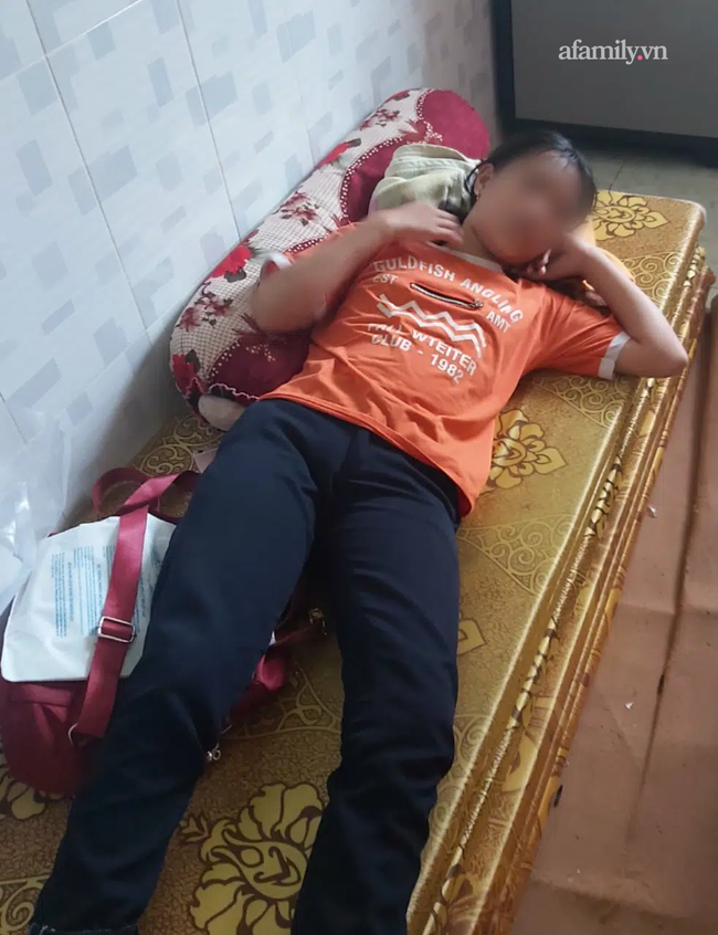 Vụ nữ sinh lớp 7 ở Tây Ninh bị hành hung, đạp xuống mương sau va chạm giao thông: Gia đình yêu cầu giám định vết thương, xử lý hình sự - Ảnh 1.