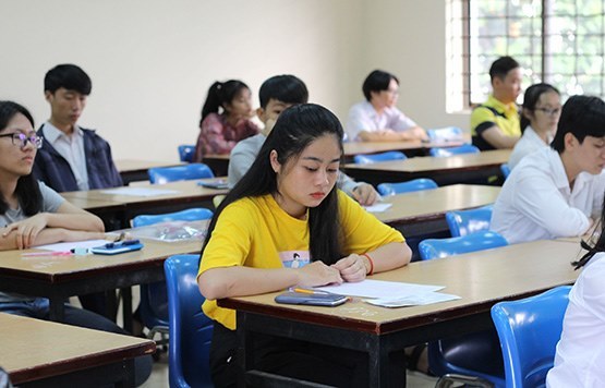 Năm 2021 ĐHQG Hà Nội tổ chức thi riêng cho 10.000 thí sinh - Ảnh 1.