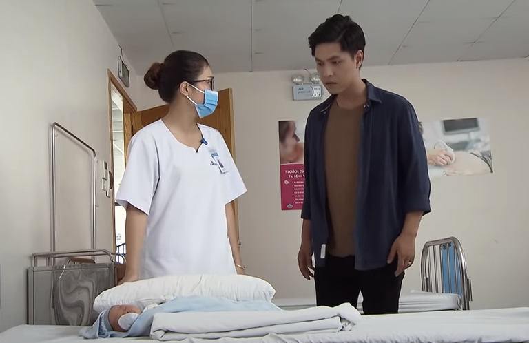 D&agrave;n cast Lửa Ấm chia sẻ về loạt sạn nghiệp vụ tr&ecirc;n phim: Kịch bản c&ograve;n kh&aacute; sơ s&agrave;i, c&aacute;c nh&acirc;n vật kh&ocirc;ng ai ho&agrave;n hảo cả - Ảnh 6.