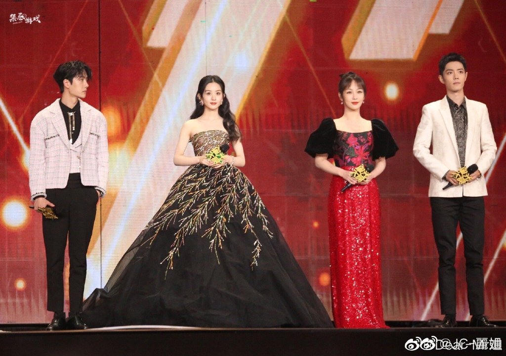 Rần rần khoảnh khắc Ti&ecirc;u Chiến - Vương Nhất B&aacute;c l&eacute;n nh&igrave;n nhau, thuyền B&aacute;c Qu&acirc;n Nhất Ti&ecirc;u lại căng buồm ra khơi - Ảnh 2.