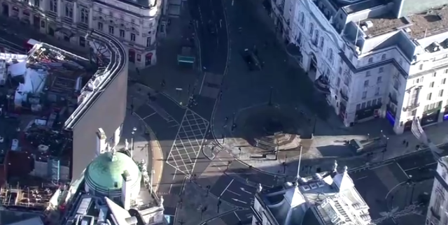 Biến thể mới của virus g&acirc;y dịch COVID-19 tại Anh đ&atilde; nằm ngo&agrave;i tầm kiểm so&aacute;t! - Ảnh 3.