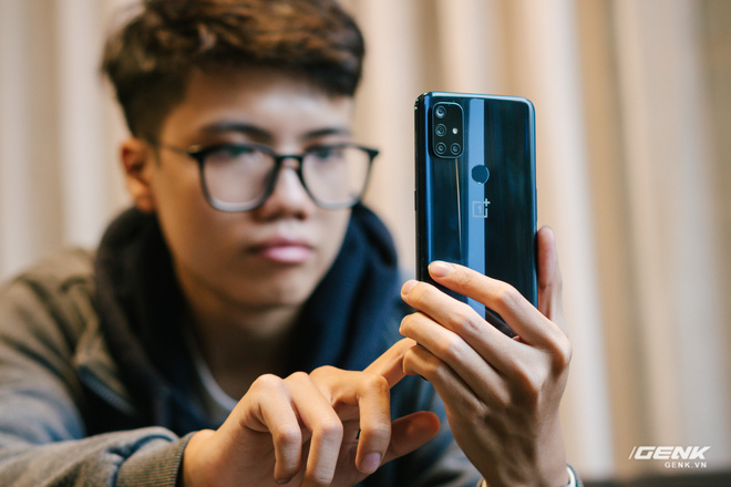 Đánh giá OnePlus Nord N10: 5G xịn mà không thủng ví - Ảnh 25.