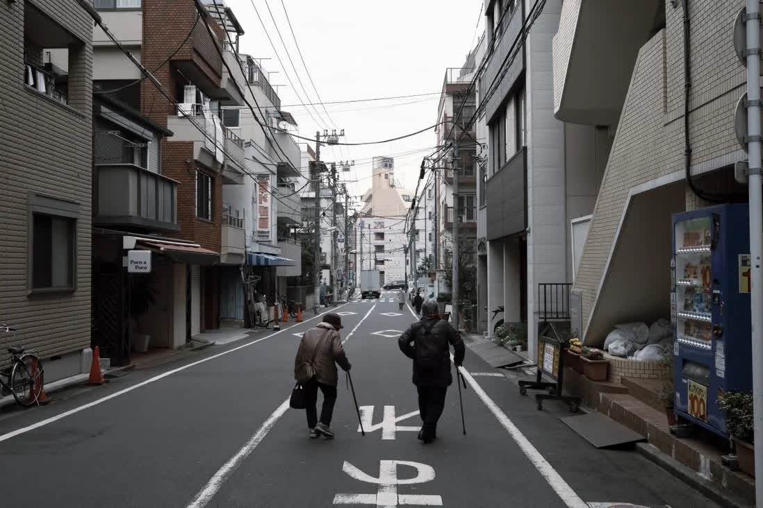 Japan was shocked when mother and daughter starved to death due to poverty in the midst of the Covid-19 epidemic, the body of a thin mother made many people cry - Photo 3.