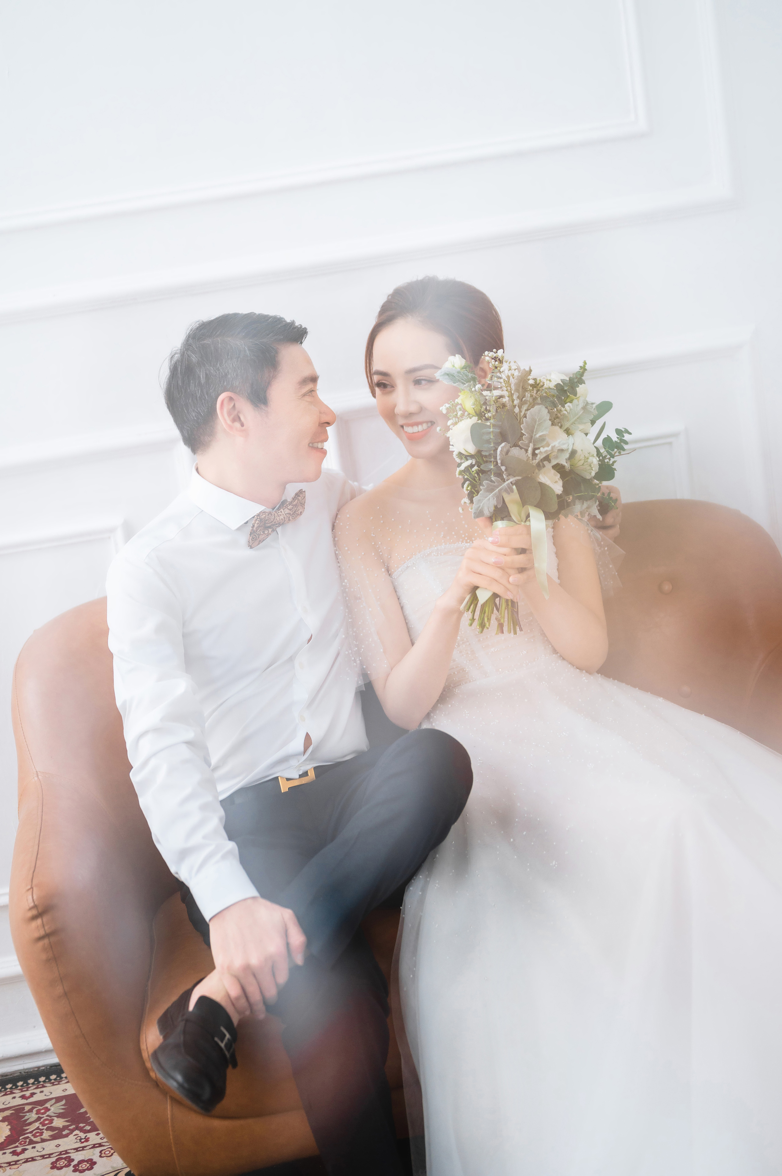 The entire series of wedding photos of NS Cong Ly and his bride under 15: The bride is radiantly beautiful, 